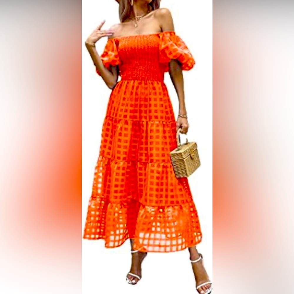 NWTs Pretty Garden Ruffle Seersucker Puff Sleeves Dress
